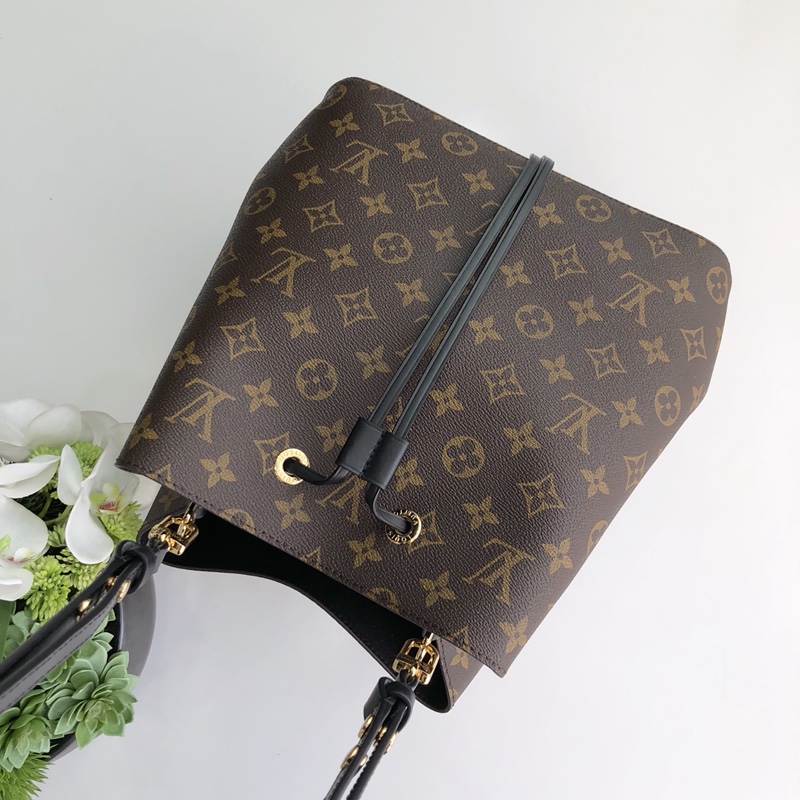 LV Bucket Bags